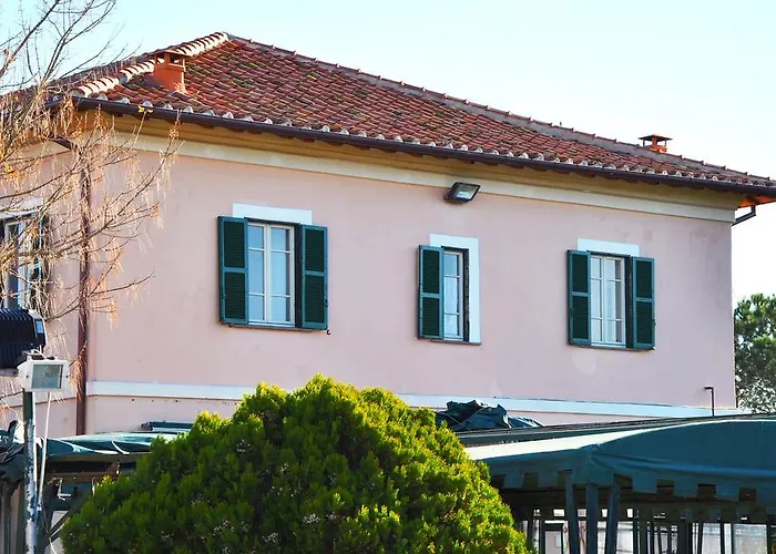 Casale Appio 2* Roma